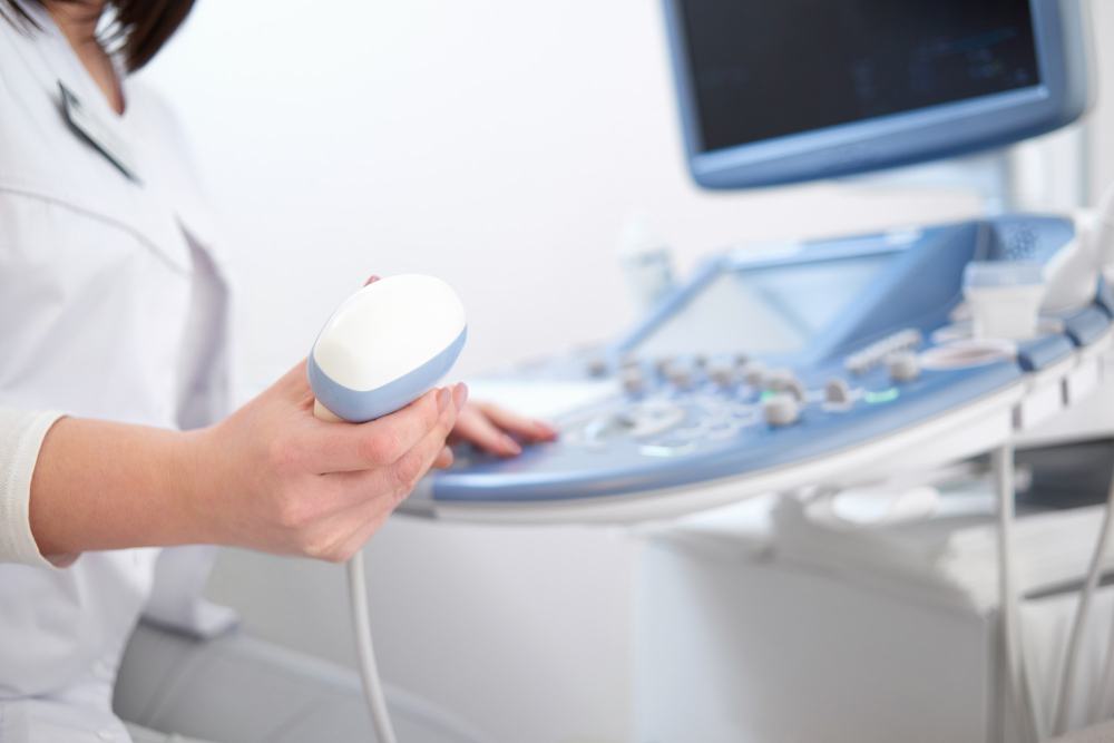 Cardiac ultrasound probe and echocardiography machine